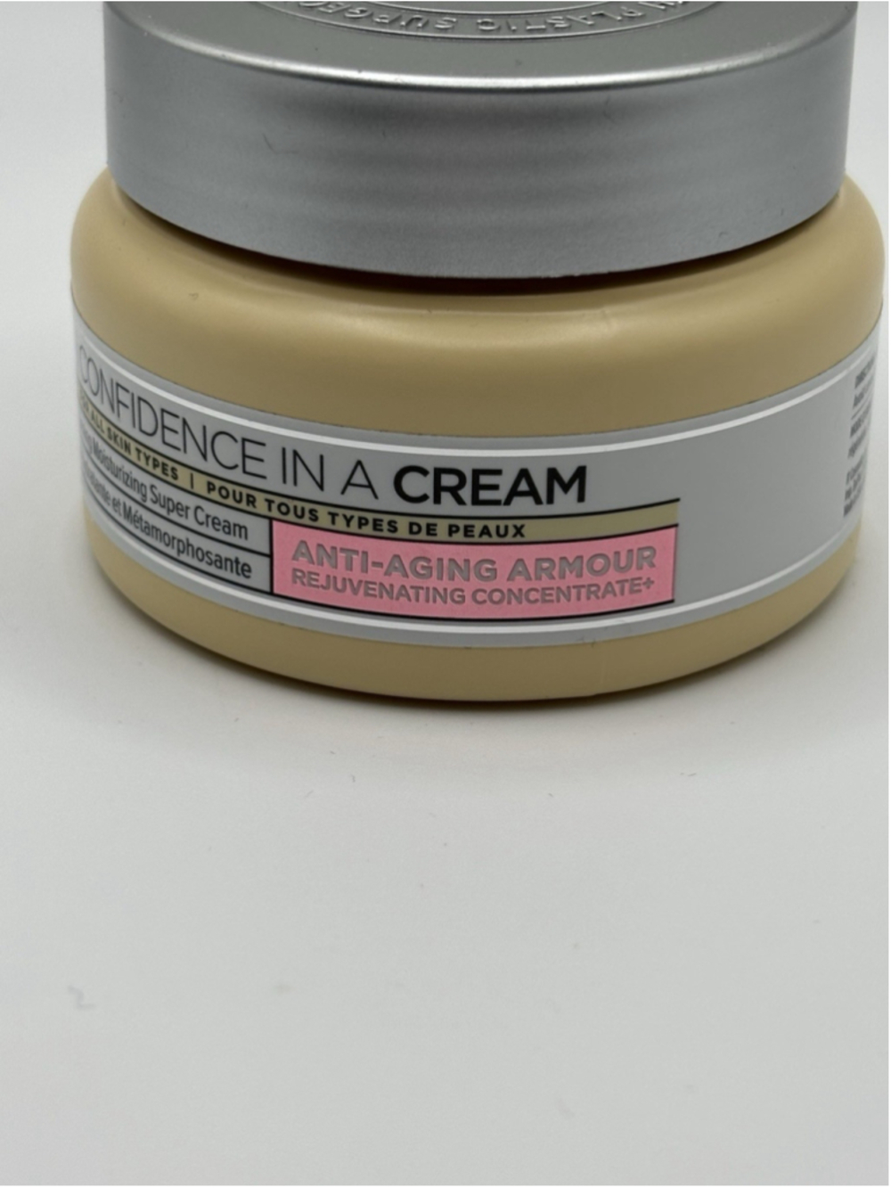 IT Cosmetics Confidence in a Cream - 2oz - Picture 4 of 8